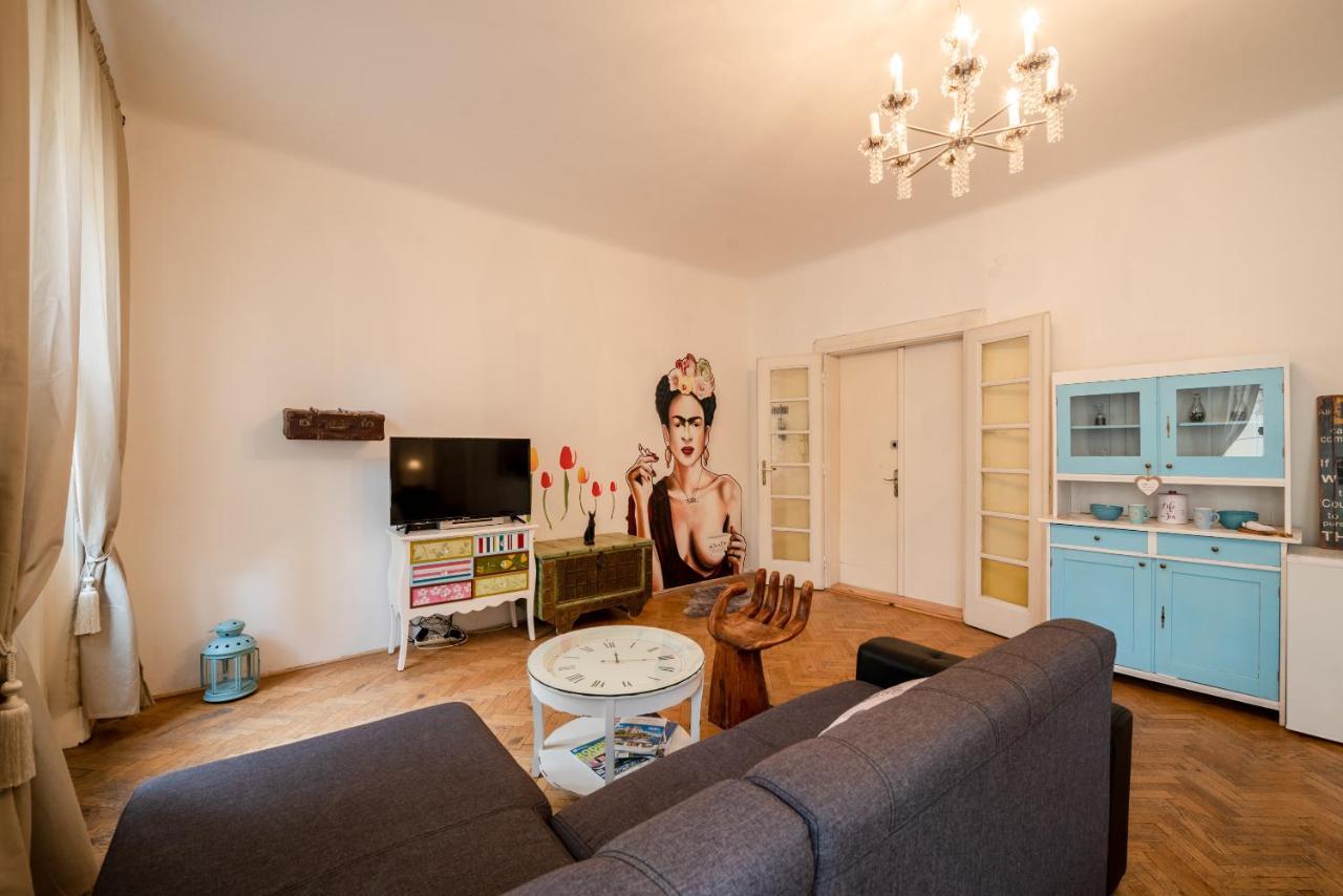 Frida Apartman Bratislava Esterno foto