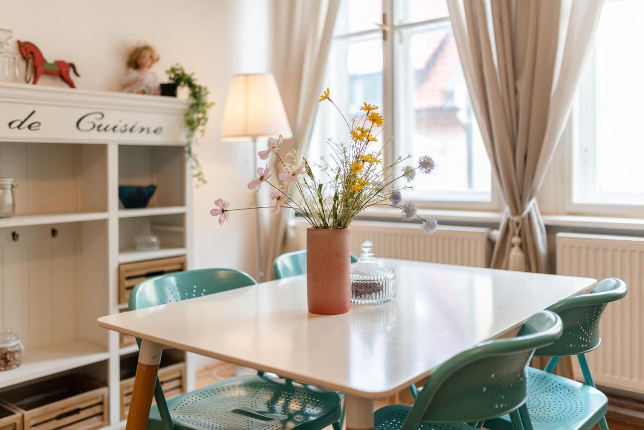 Frida Apartman Bratislava Esterno foto