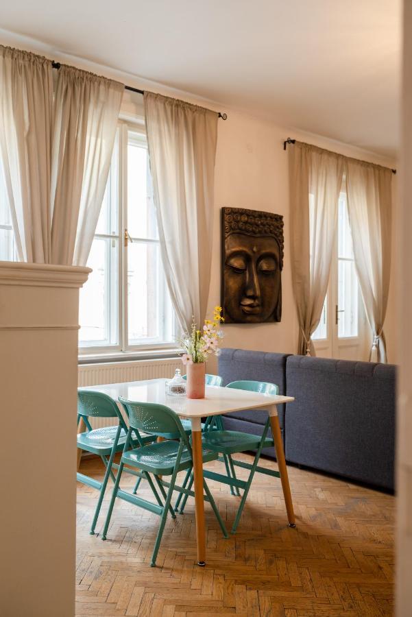 Frida Apartman Bratislava Esterno foto