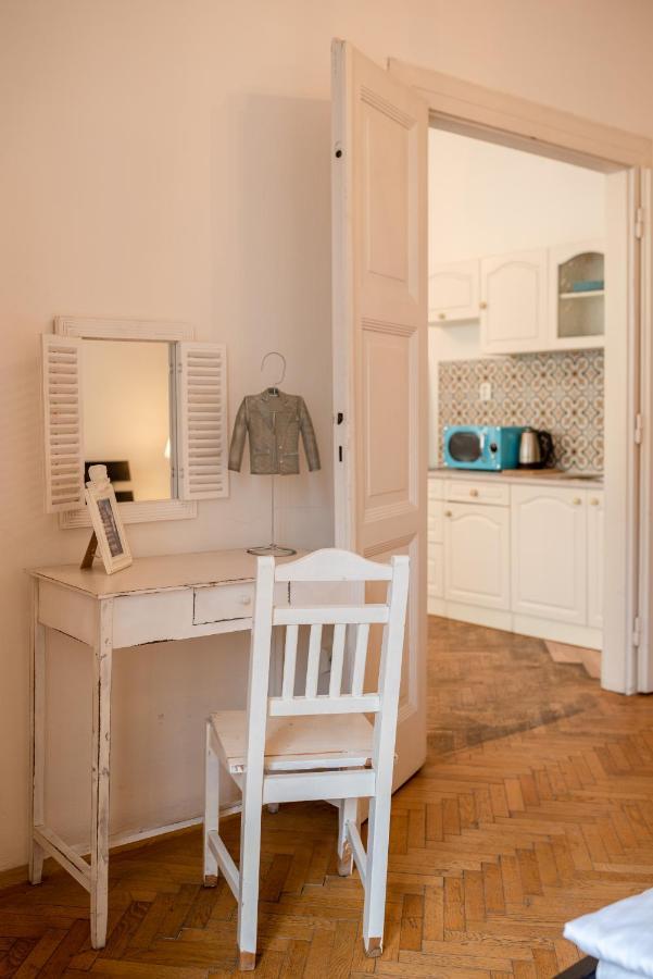 Frida Apartman Bratislava Esterno foto